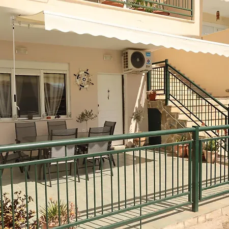 Apartment Kormilo Neos Marmaras